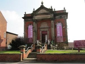 UK Town Supports Mosque on Church Site